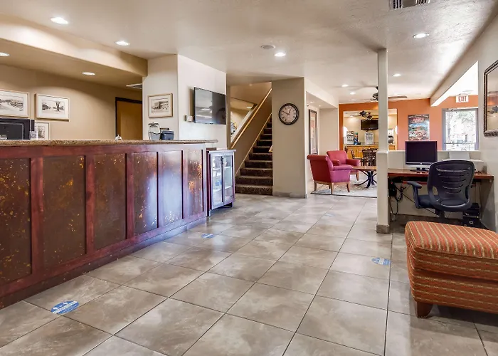 Western Hotel Cottonwood