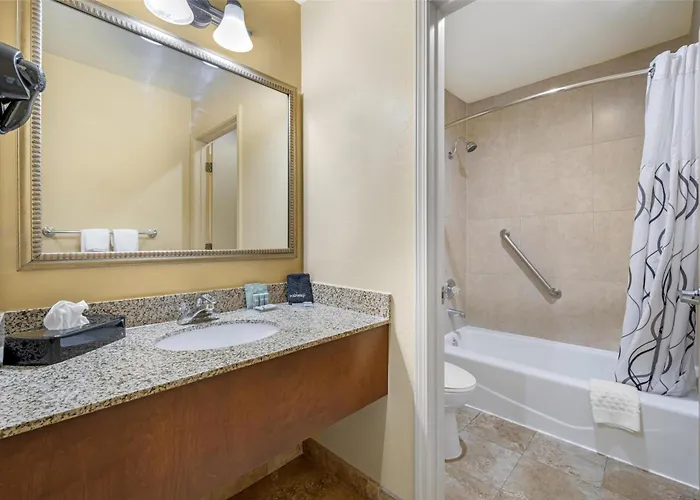 Hotel Western 3*