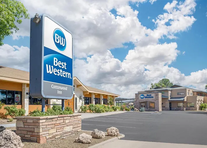 Hotel Western